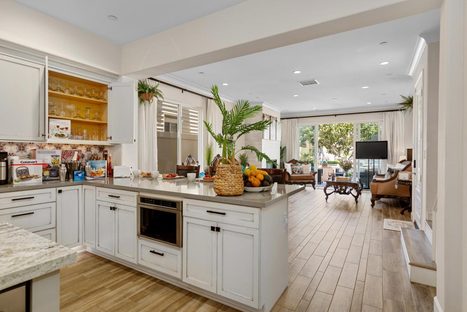 New Luxurious Beach Home Huntington Beach Exterior photo
